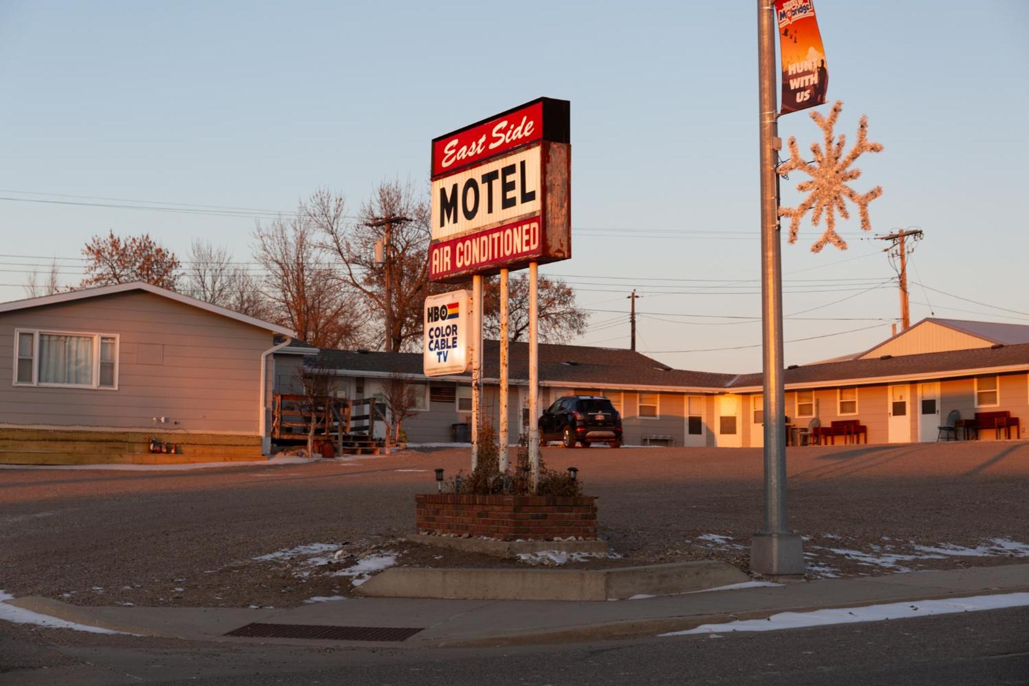 East Side Motel & Cabins Mobridge Buitenkant foto